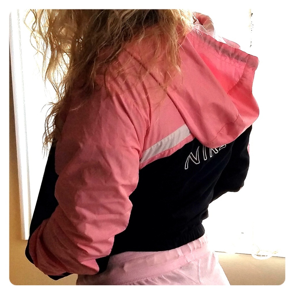 Nike windbreaker